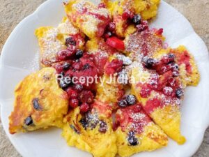 Císařský trhanec (Kaiserschmarrn)